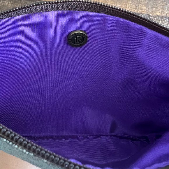 NWT Leatherock Metallic Leather Clutch with Tassel & Zipper. Vintage - Picture 3 of 5